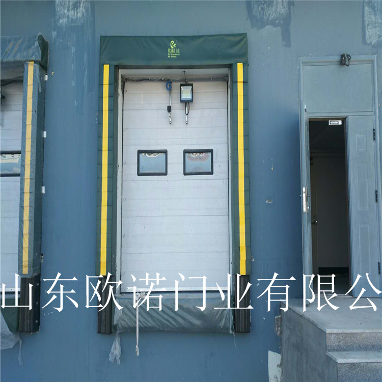 海綿門封